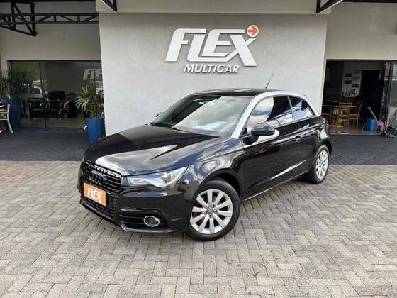 AUDI A1 1.4 TFSI ATTRACTION 16V 122CV GASOLINA 2P AUTOMÁTICO AUDI A1 1.4 TFSI ATTRACTION 16V 122CV GASOLINA 2P AUTOMÁTICO